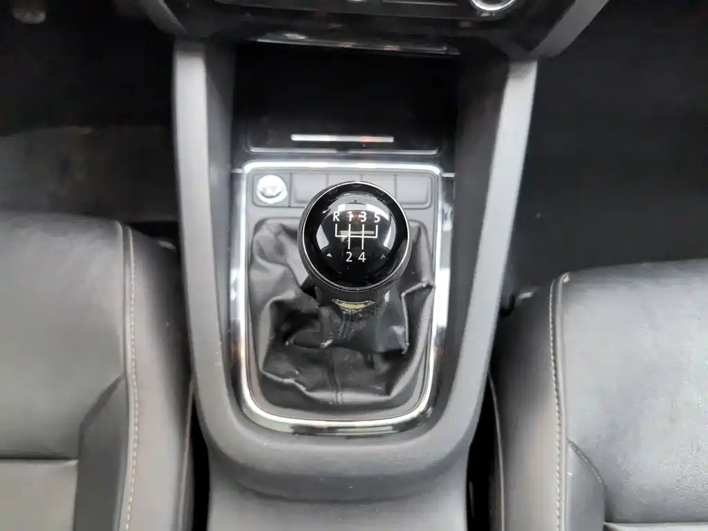 Volkswagen Sagitar — миниатюра 13
