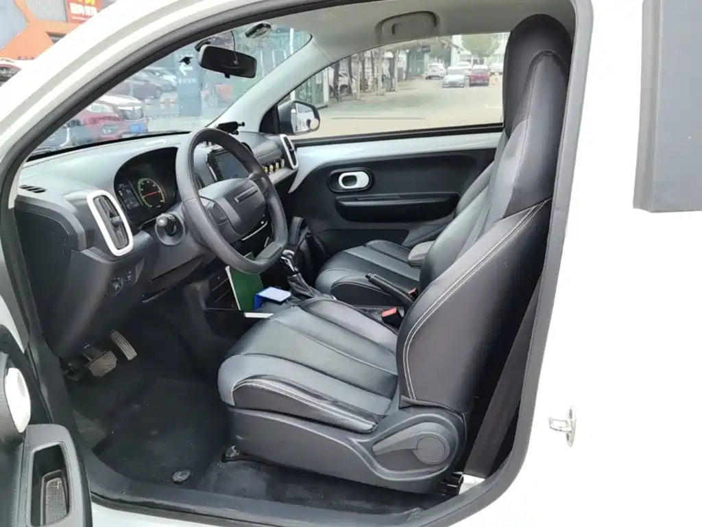 Roewe Clever — миниатюра 15