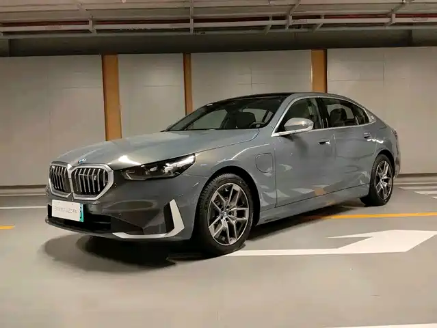 BMW  I5 2024