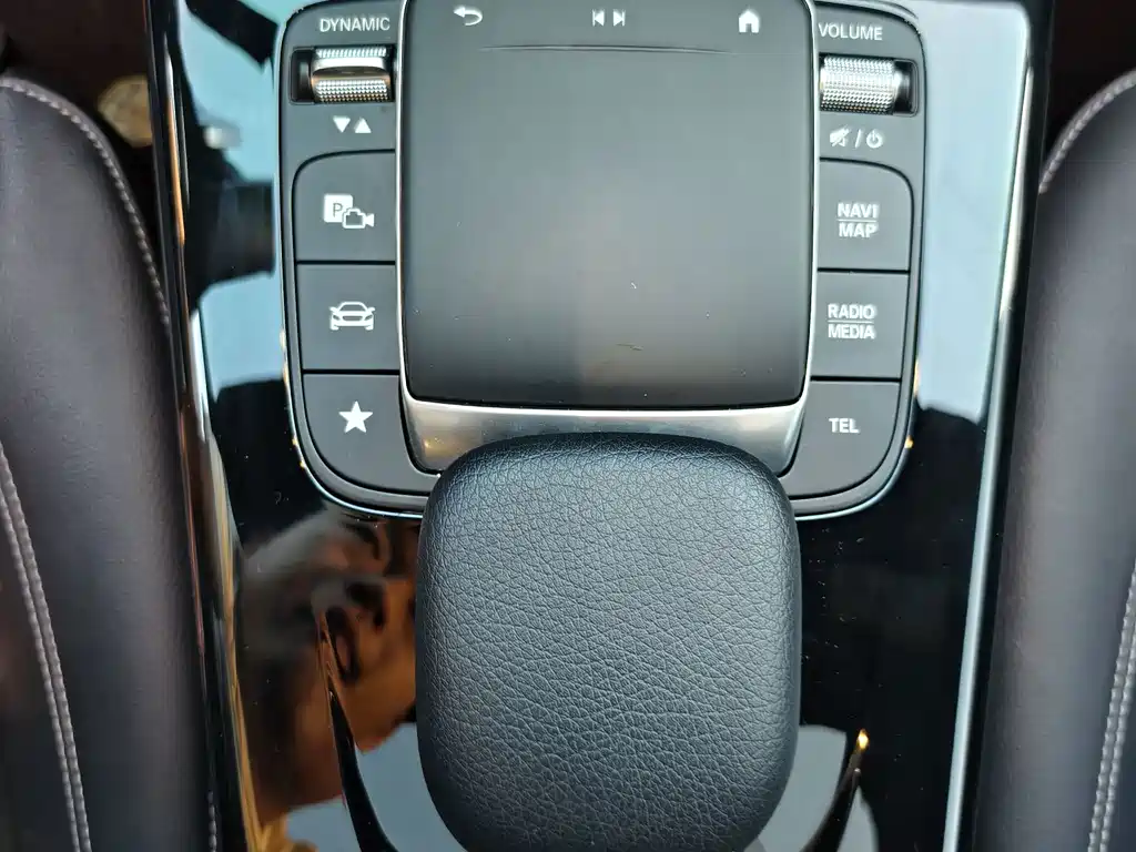Mercedes-Benz A-Class — миниатюра 12