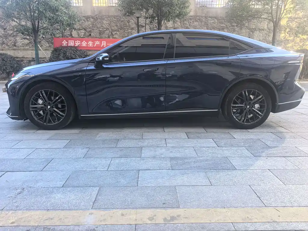 Changan Deepal DARK BLUE SL03