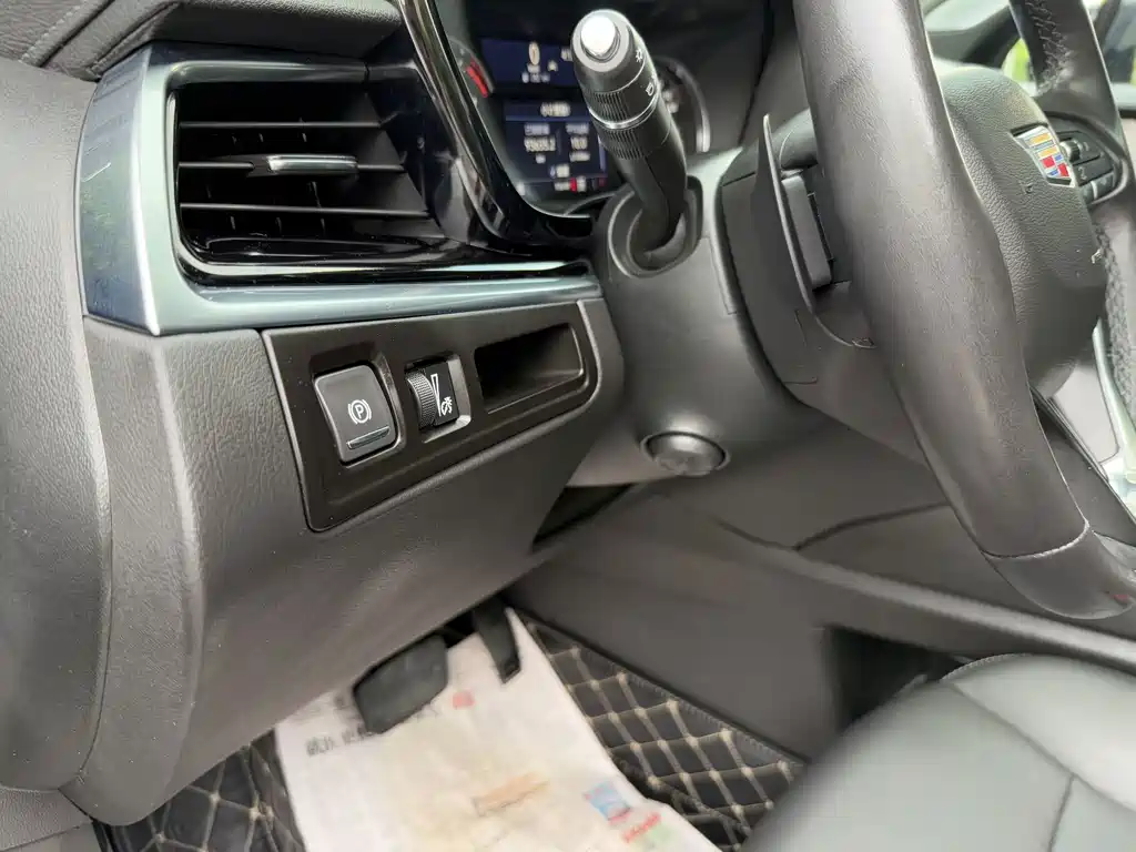 Cadillac XT6 — миниатюра 16