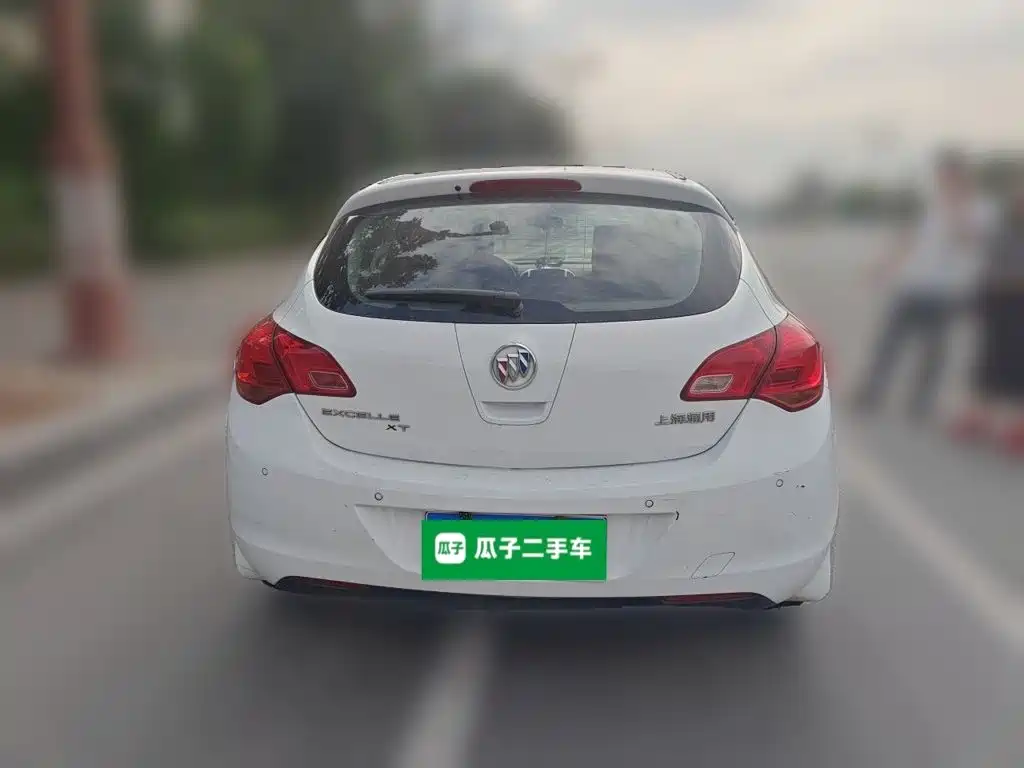 Buick Excelle — миниатюра 3