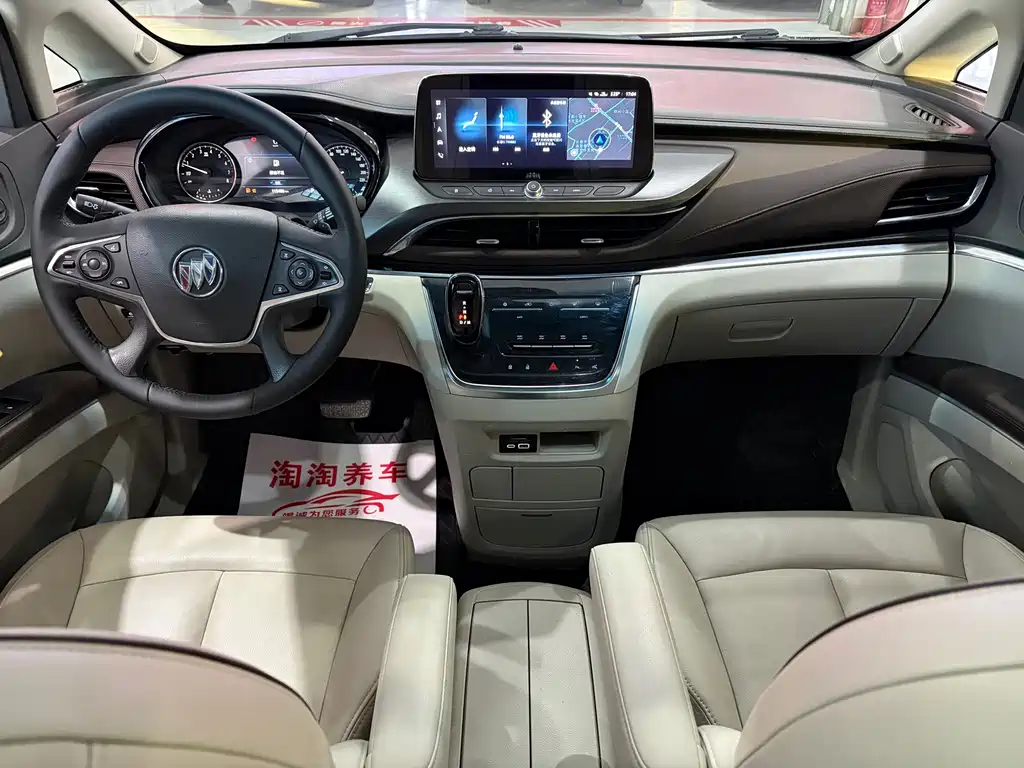 Buick GL8 — миниатюра 5