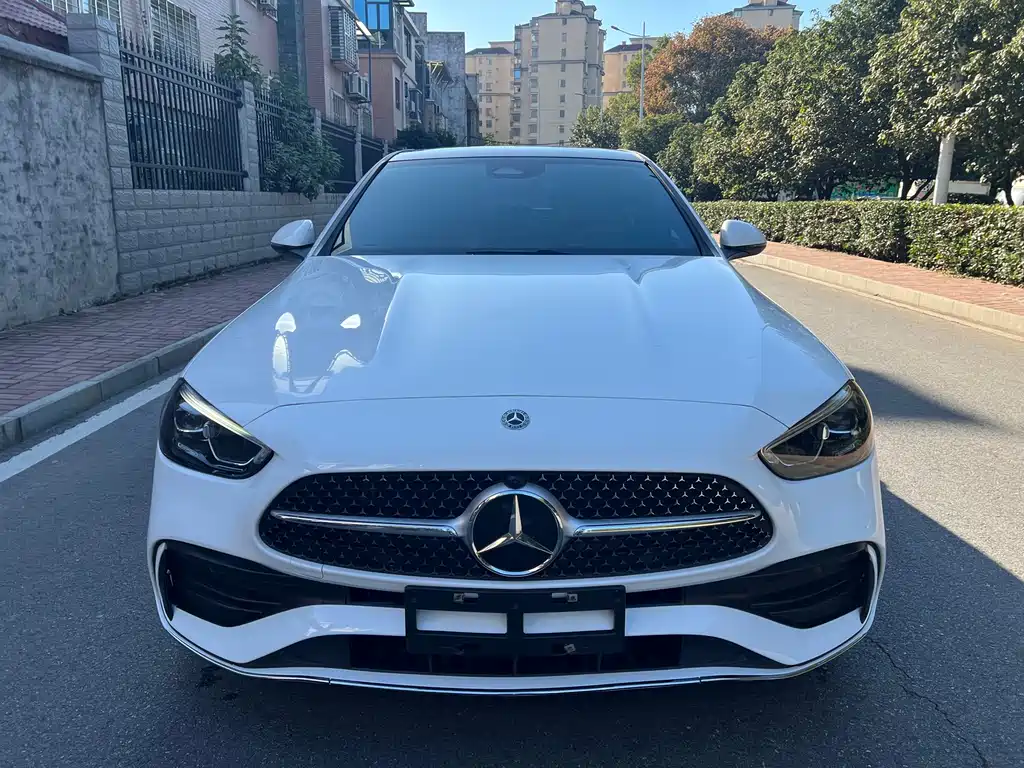 Mercedes-Benz C-Class — миниатюра 2