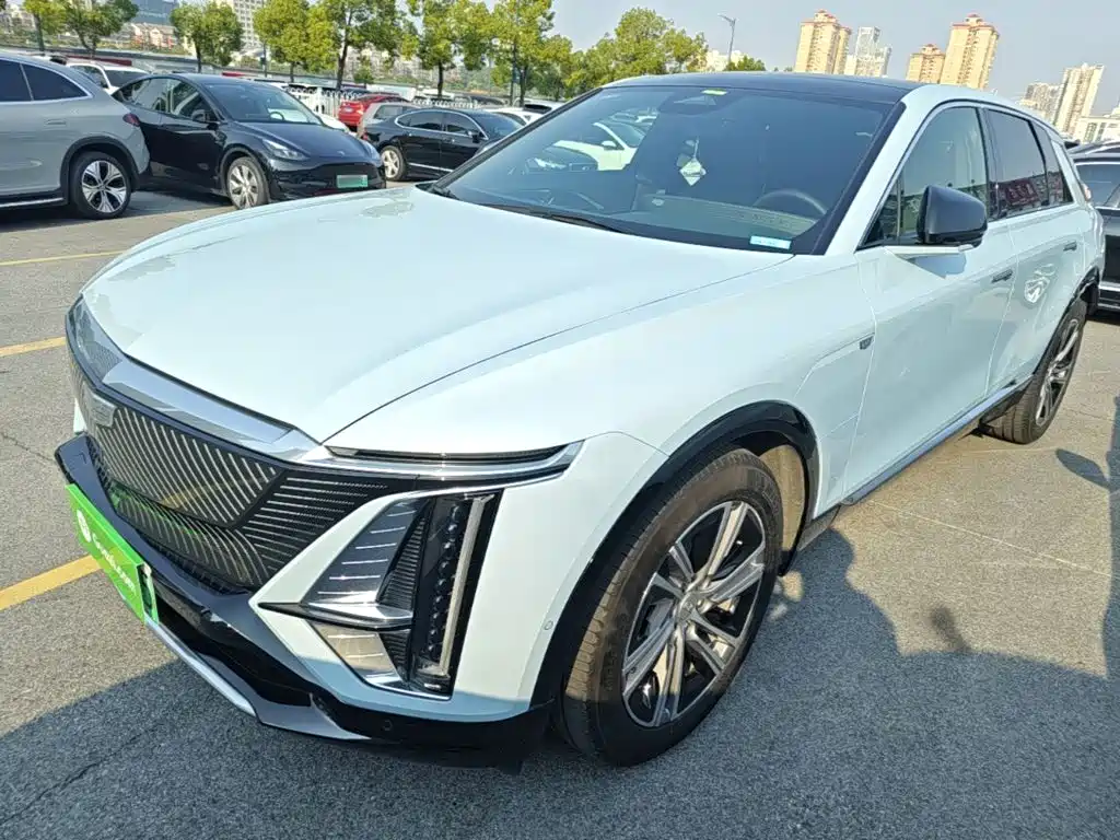 Cadillac Lyriq — миниатюра 2
