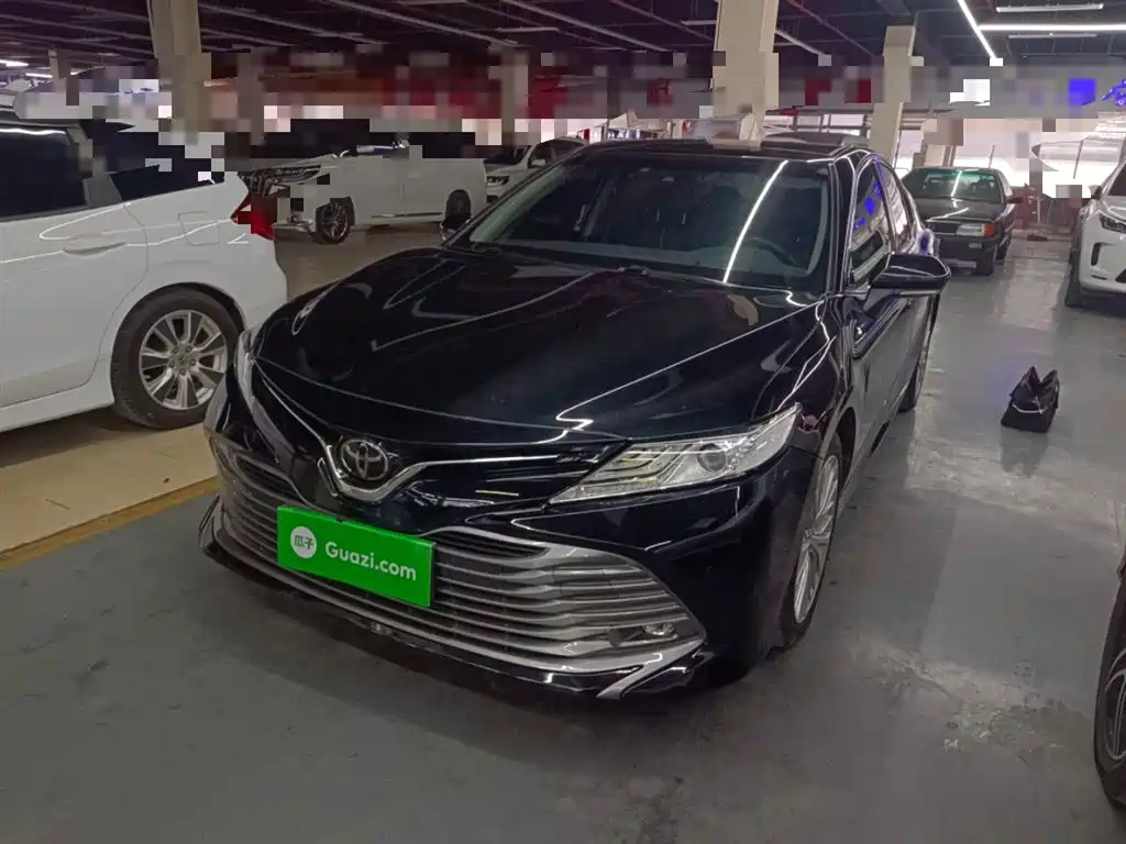 Toyota Camry 2019