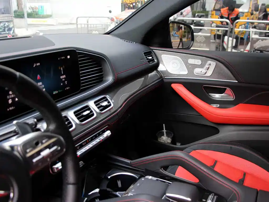 MERCEDES-BENZ GLE COUPE AMG