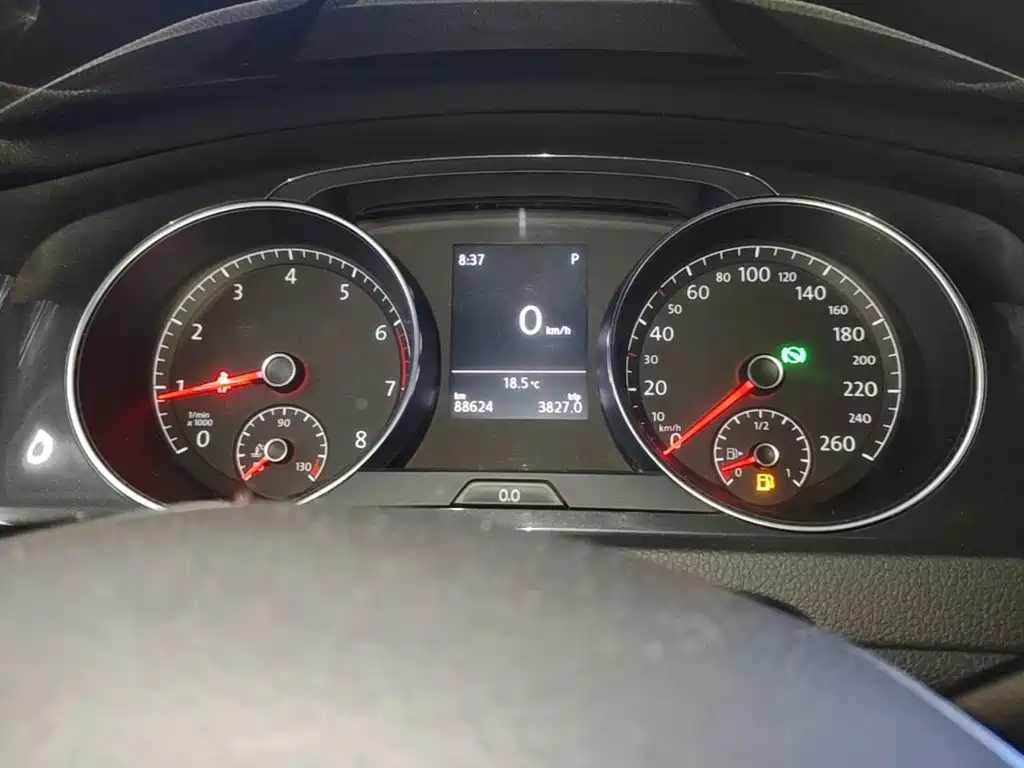 Volkswagen Golf — миниатюра 12
