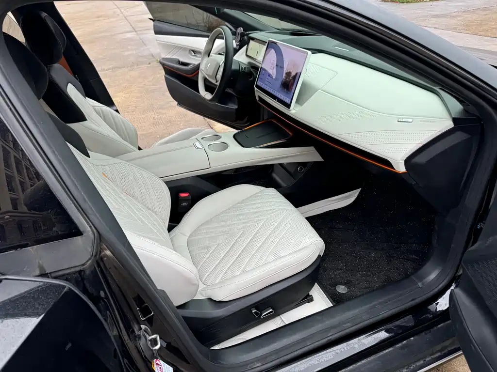 Changan Deepal DARK BLUE SL03