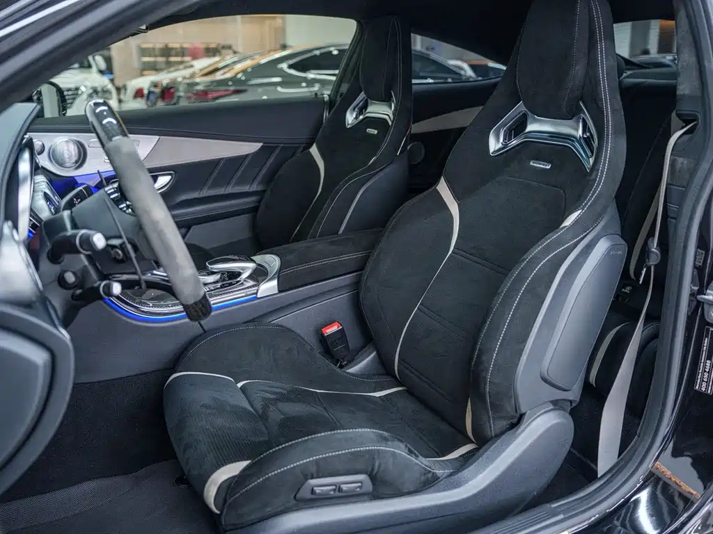 MERCEDES-BENZ C CLASS AMG