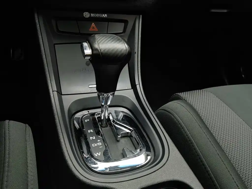 MG MG5 — миниатюра 13