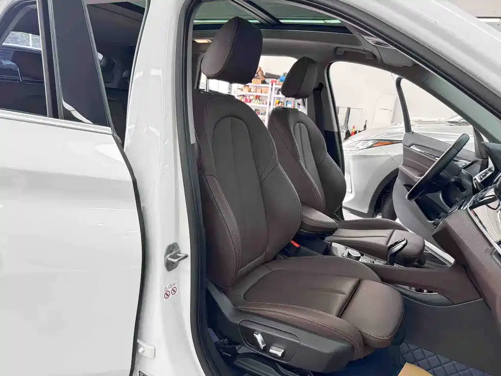 BMW X1 — миниатюра 17