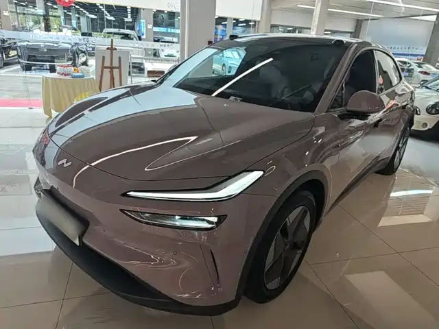 2025 Nio L60