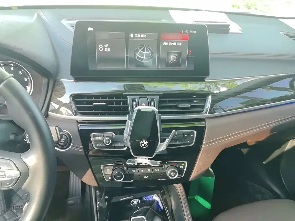 BMW X1 — миниатюра 6