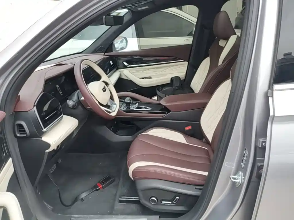 Geely Xingyue L — миниатюра 15