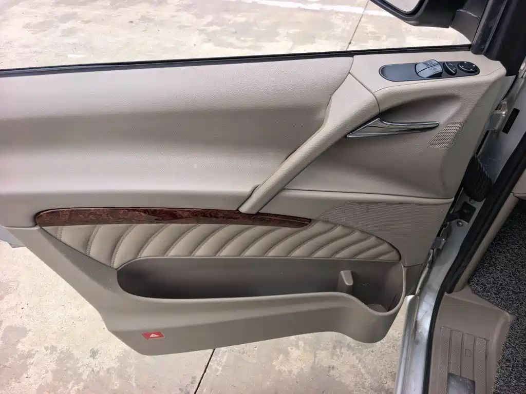Mercedes-Benz Viano — миниатюра 8