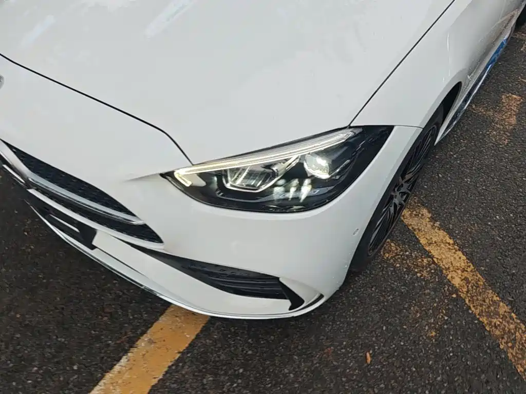 Mercedes-Benz C-Class — миниатюра 24