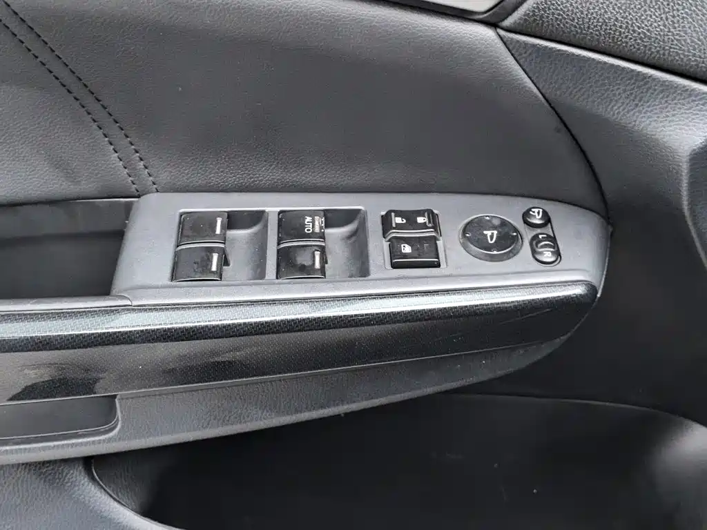 Honda Accord — миниатюра 9