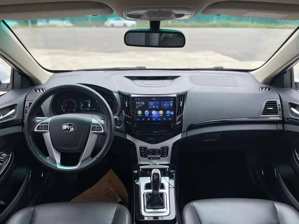 BYD e5 — миниатюра 10