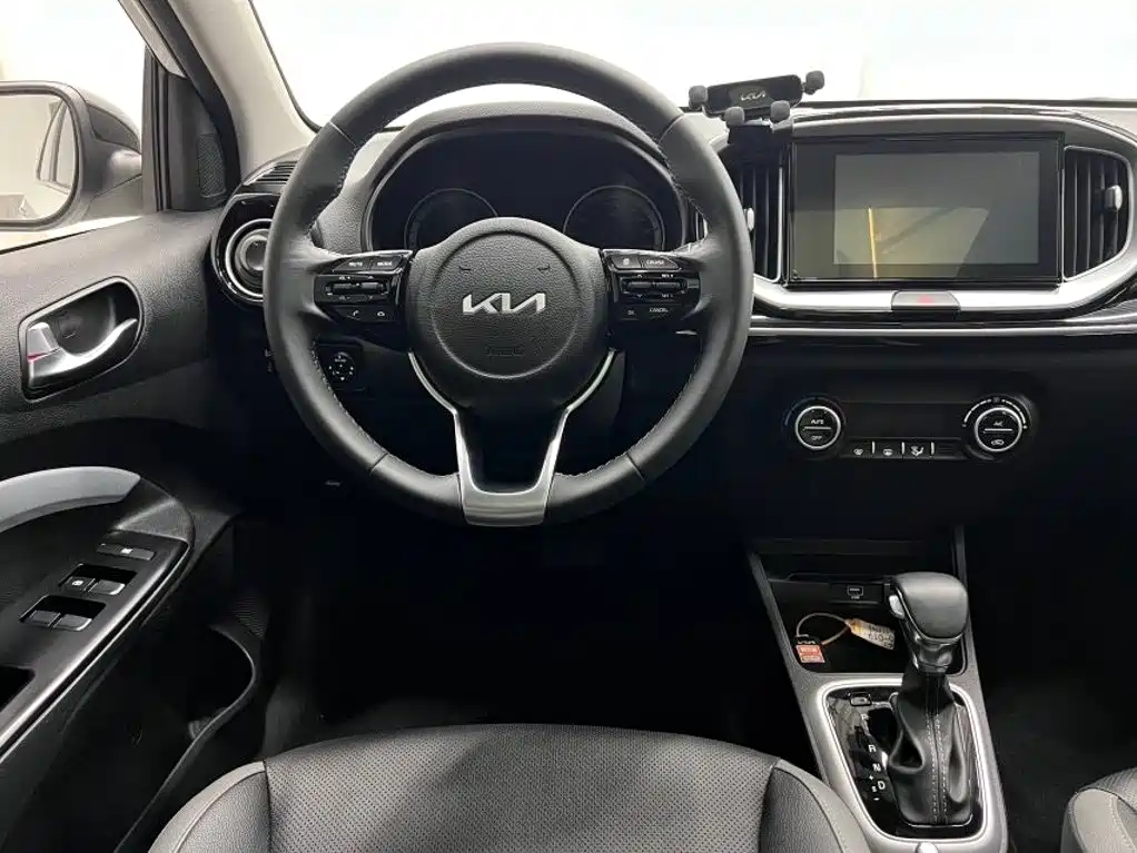 Kia KX1 — миниатюра 11