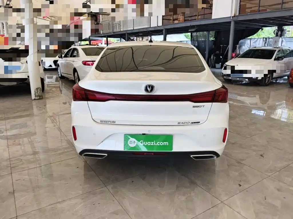 Changan Eado — миниатюра 6