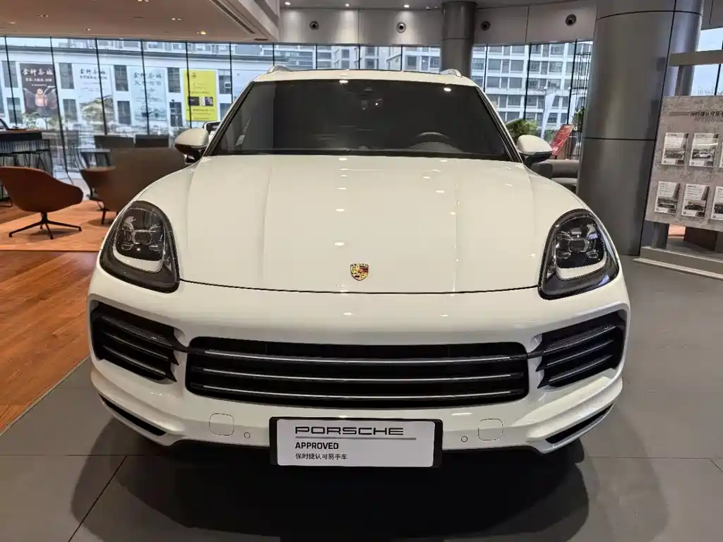 PORSCHE CAYENNE NEW ENERGY