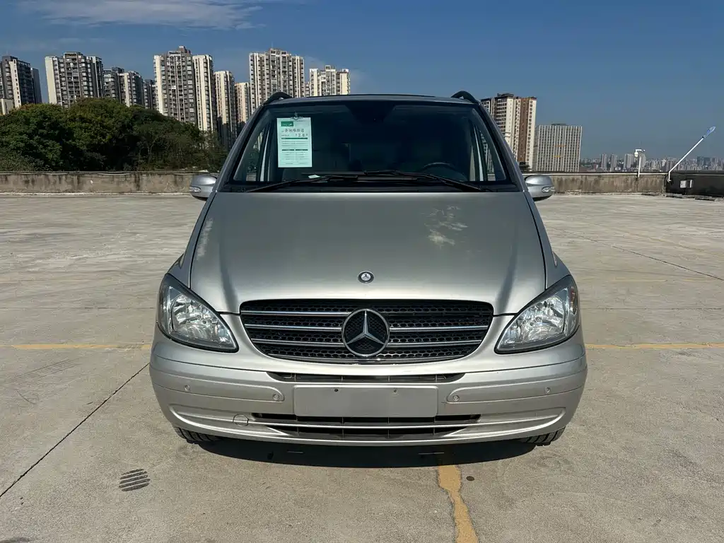 Mercedes-Benz Viano — миниатюра 2