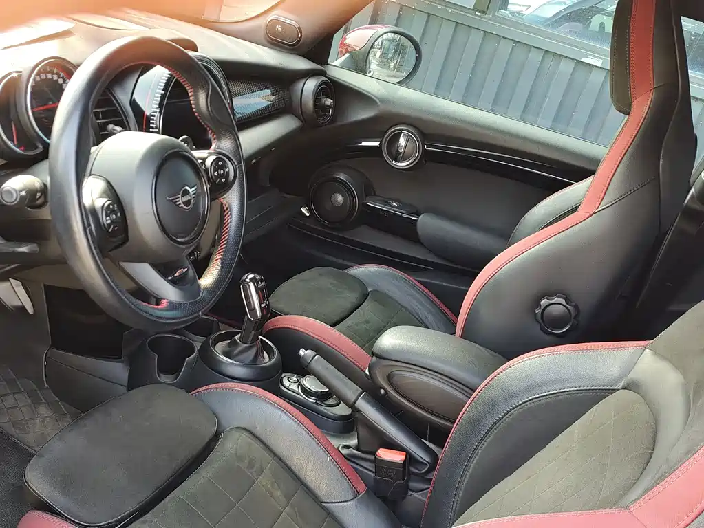 MINI Mini JCW — миниатюра 6