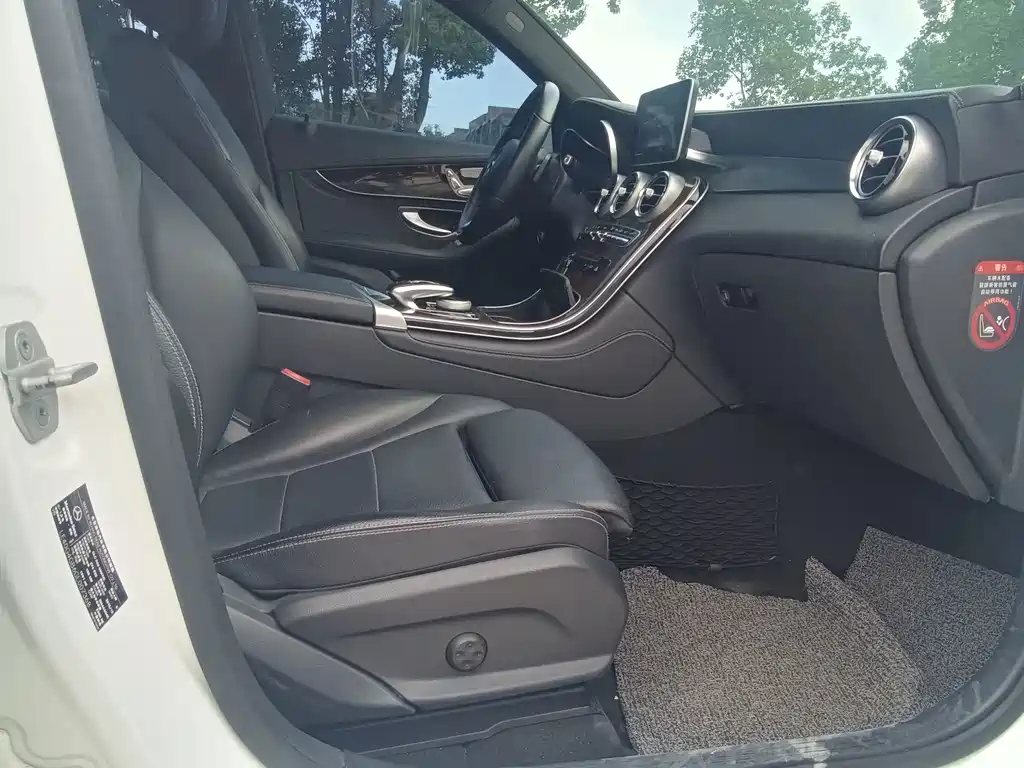 Mercedes-Benz GLC — миниатюра 6