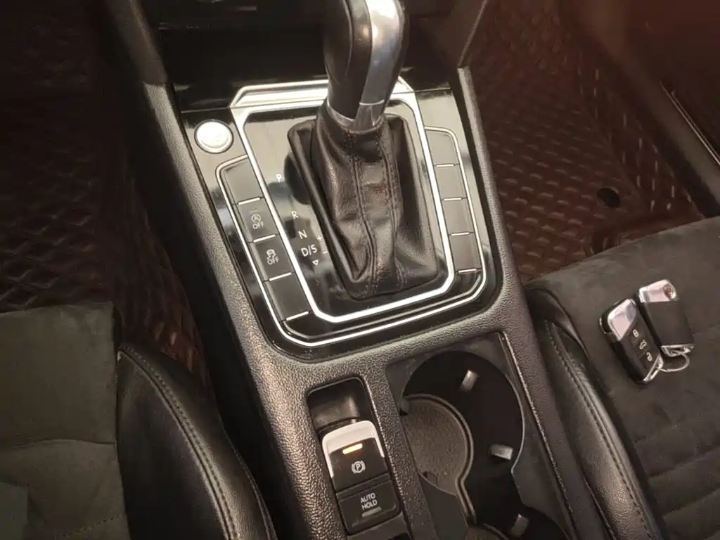 Volkswagen Magotan — миниатюра 14