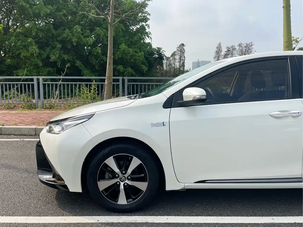 TOYOTA RALINK DUAL ENGINE E+