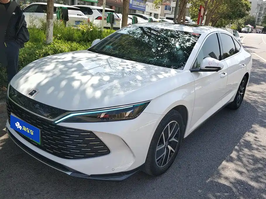 Byd Qin L 2025