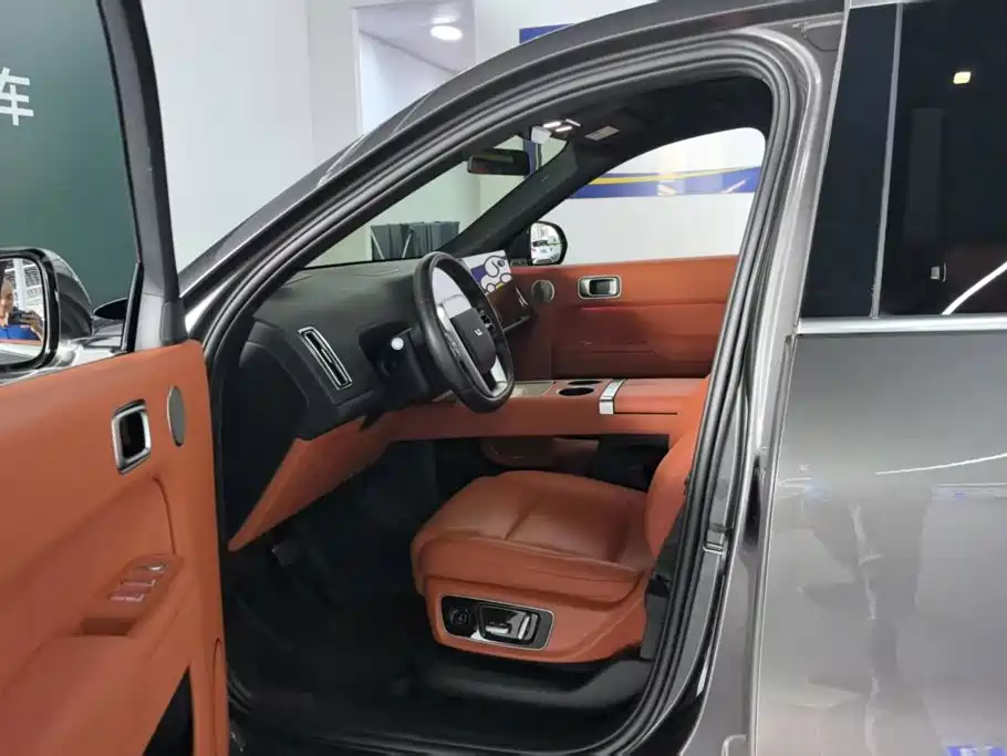 Li Auto Li L8 — миниатюра 9