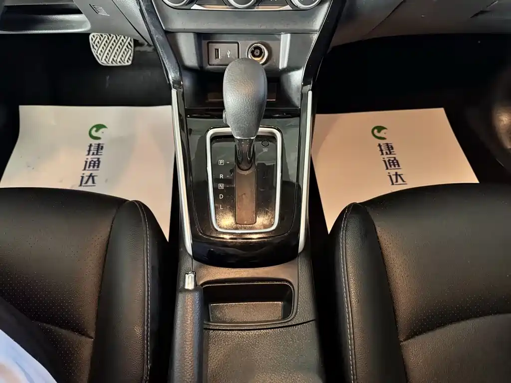Nissan Sylphy — миниатюра 5