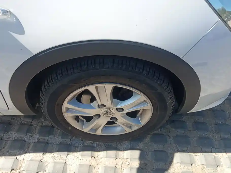 Baojun 310 — миниатюра 6