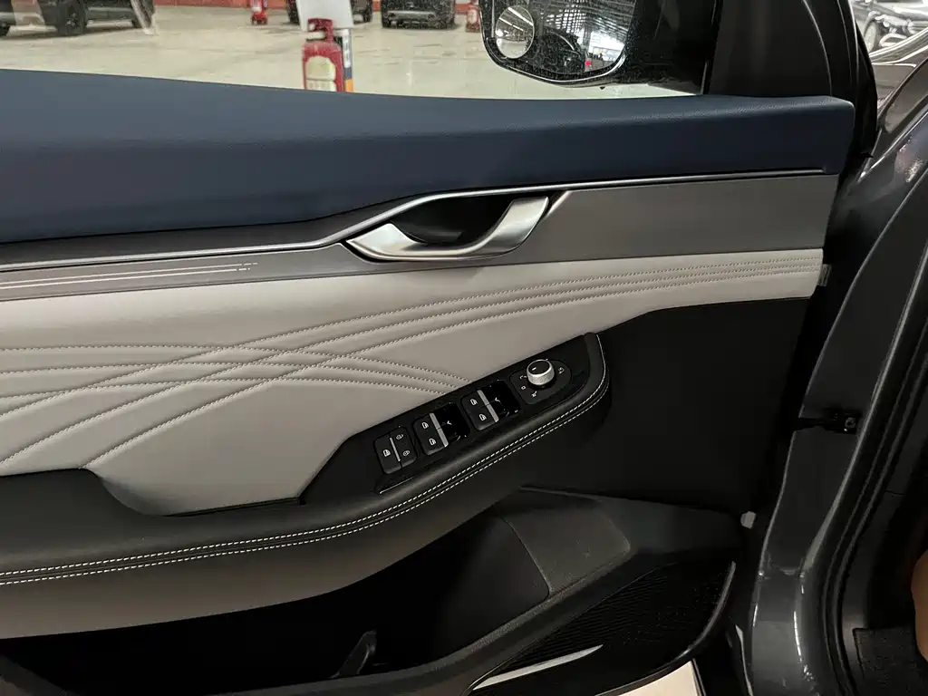 GEELY AUTOMOBILE XINGRUI