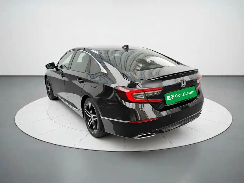 Honda Accord — миниатюра 4