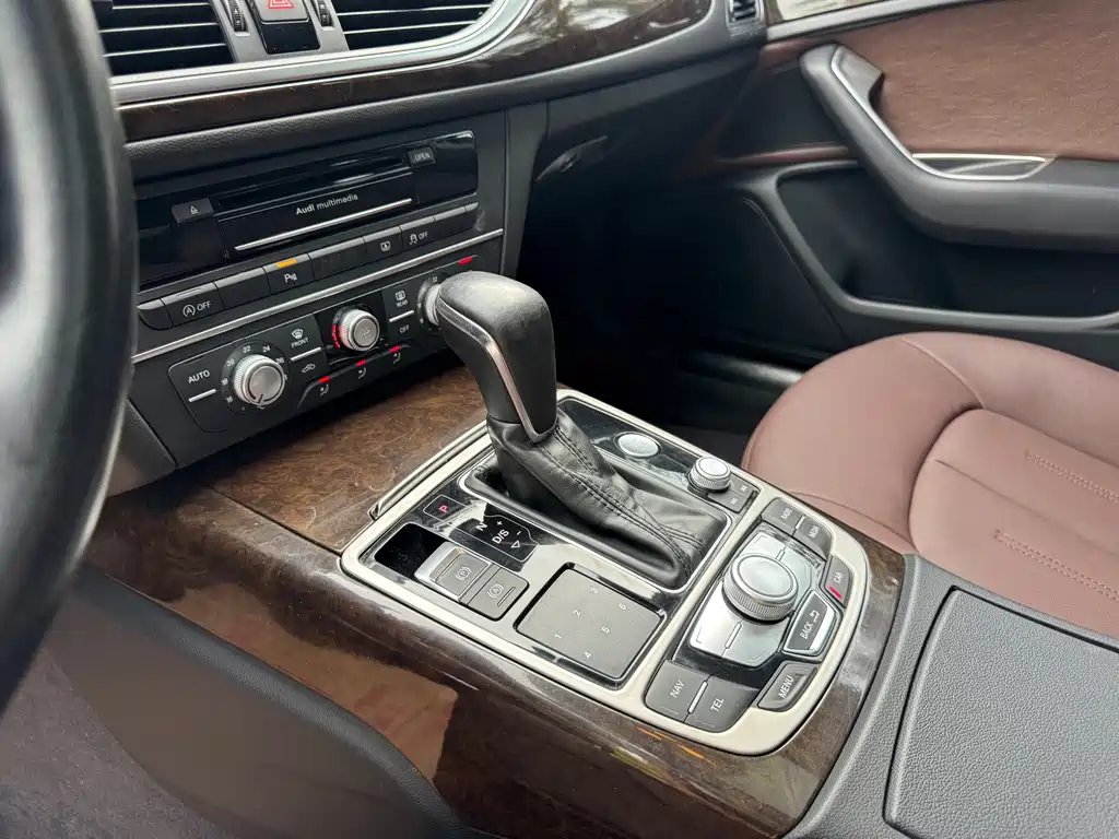 Audi A6L — миниатюра 8