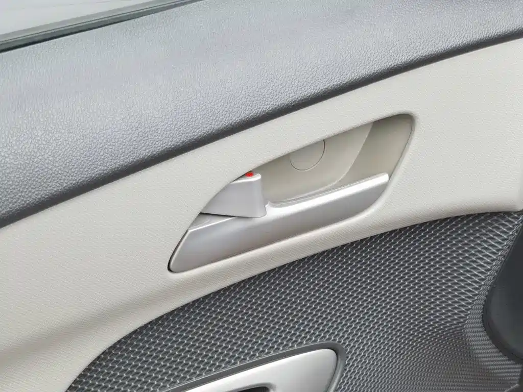 Chevrolet Sail — миниатюра 9
