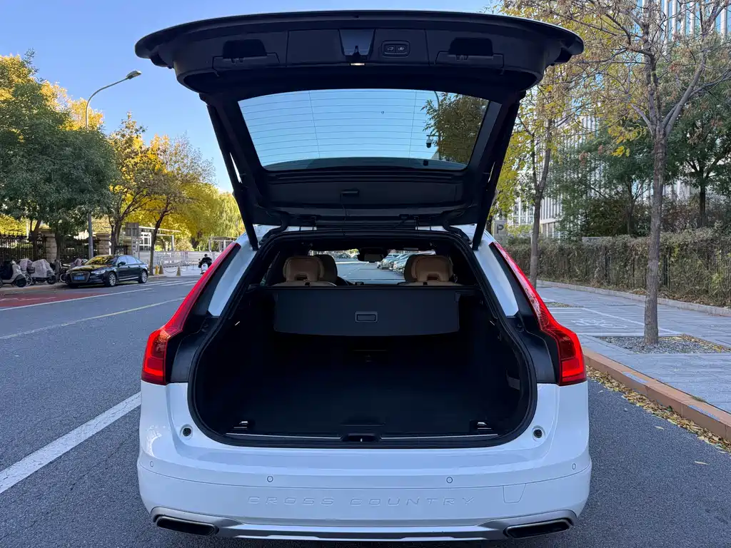 Volvo V90 — миниатюра 17