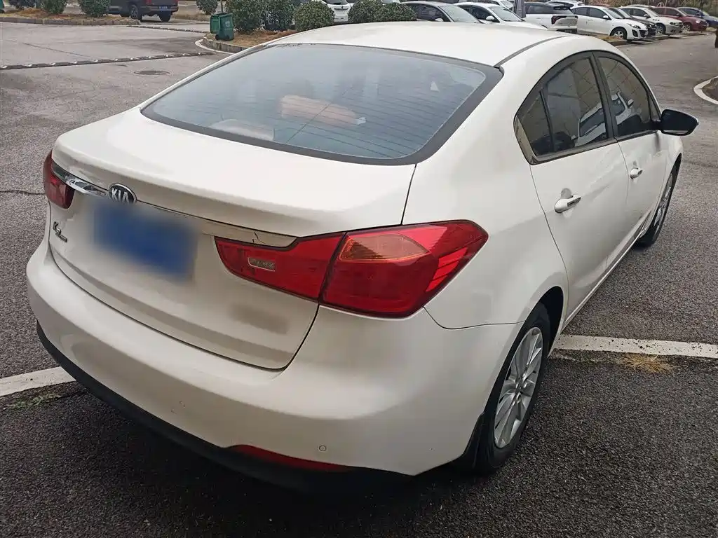 Kia K3 2015 1.6L AT GLS