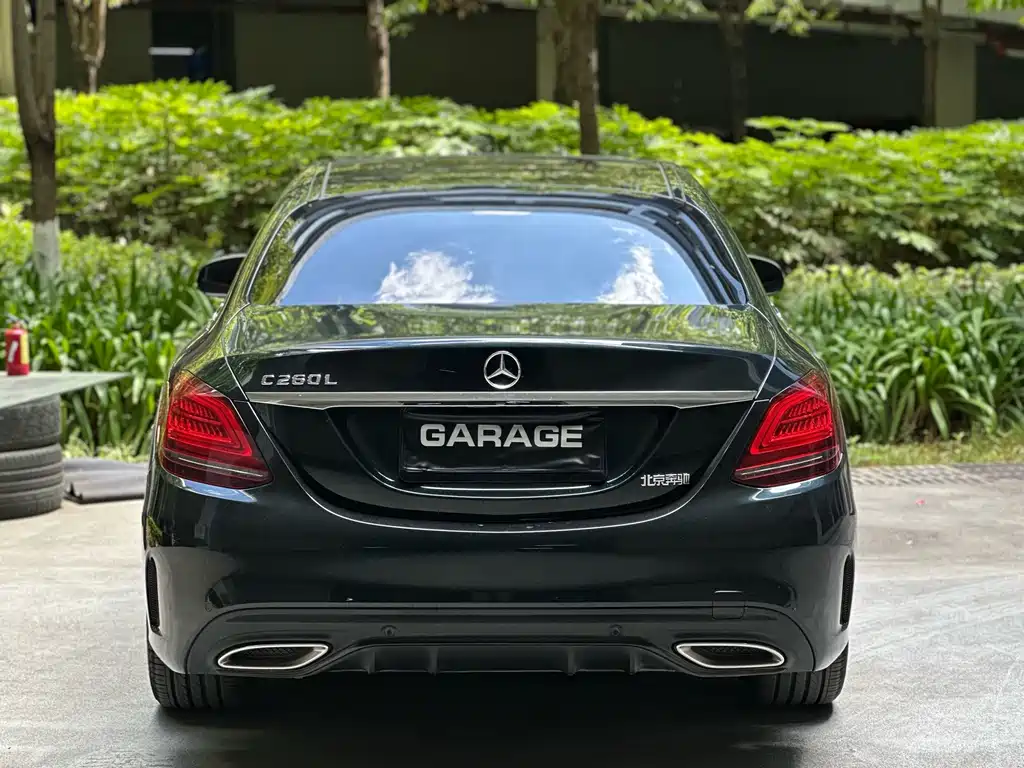 Mercedes-Benz C-Class — миниатюра 7