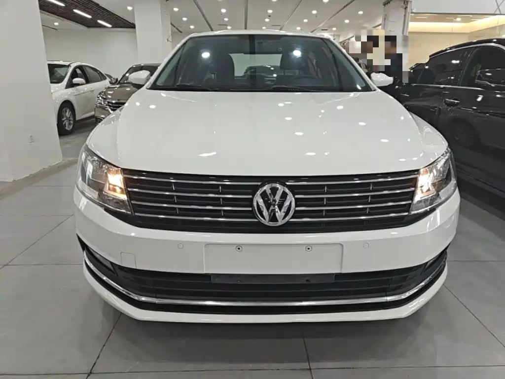Volkswagen Lavida — миниатюра 3