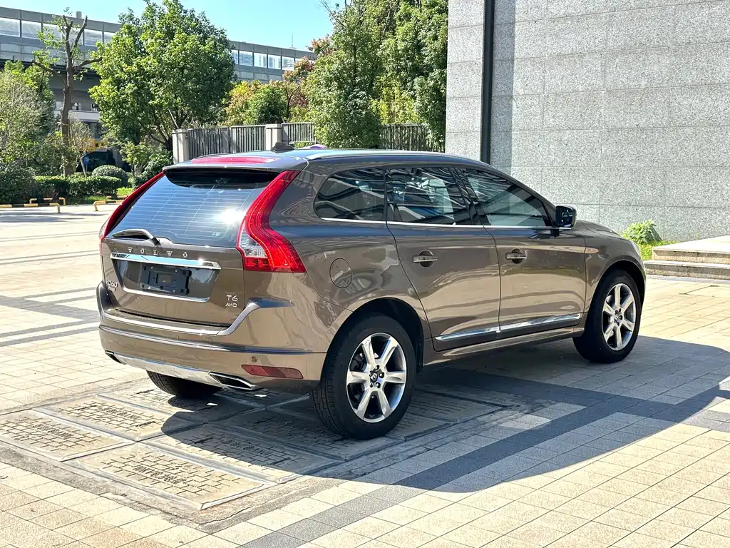Volvo XC60 (Import) — миниатюра 16