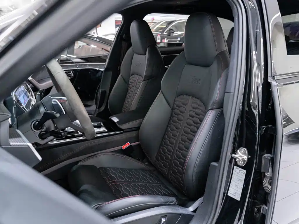 Audi RS 6 — миниатюра 18