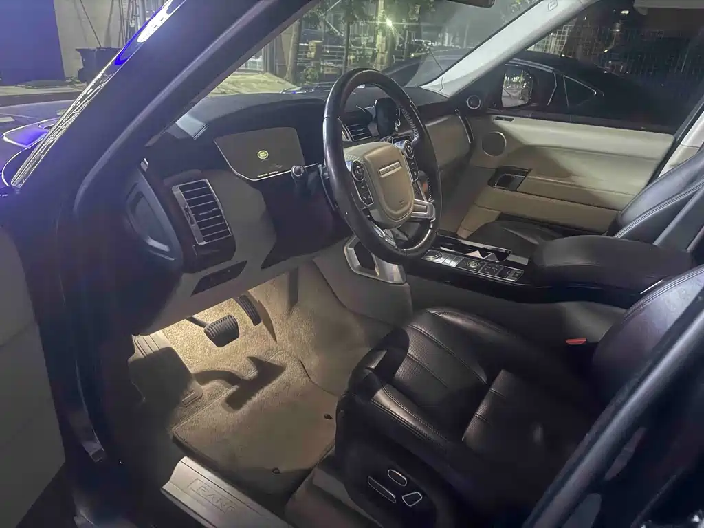 Land Rover Range Rover — миниатюра 3