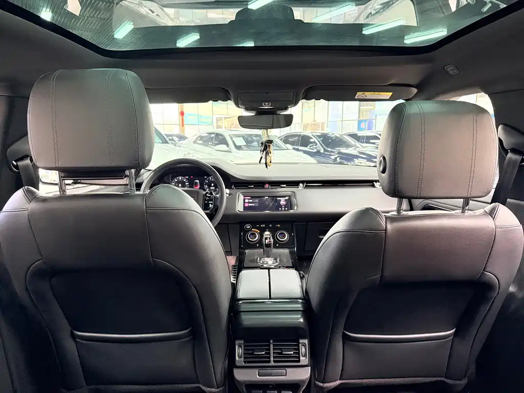 Land Rover Evoque — миниатюра 10