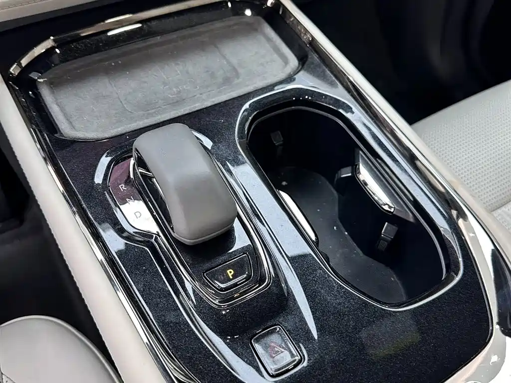 ZEEKR EXTREME KRYPTON 009