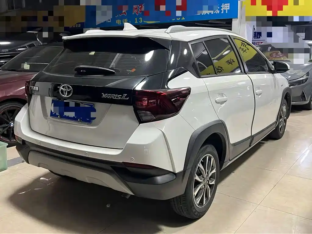 Toyota Yaris L — миниатюра 7